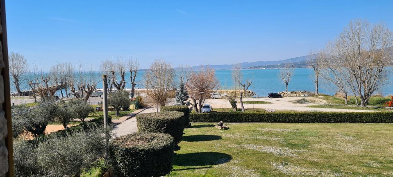 Appartamento Lago Trasimeno - Torricella Pg Torricella (Magione) Exterior photo